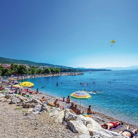 Stunning Apartment In Crikvenica With Wifi 外观 照片
