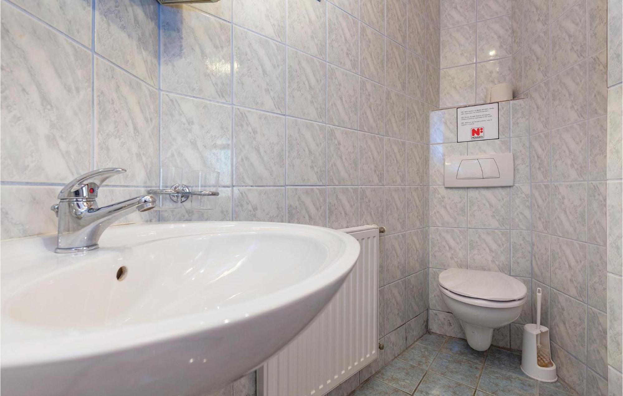 Stunning Apartment In Crikvenica With Wifi 外观 照片